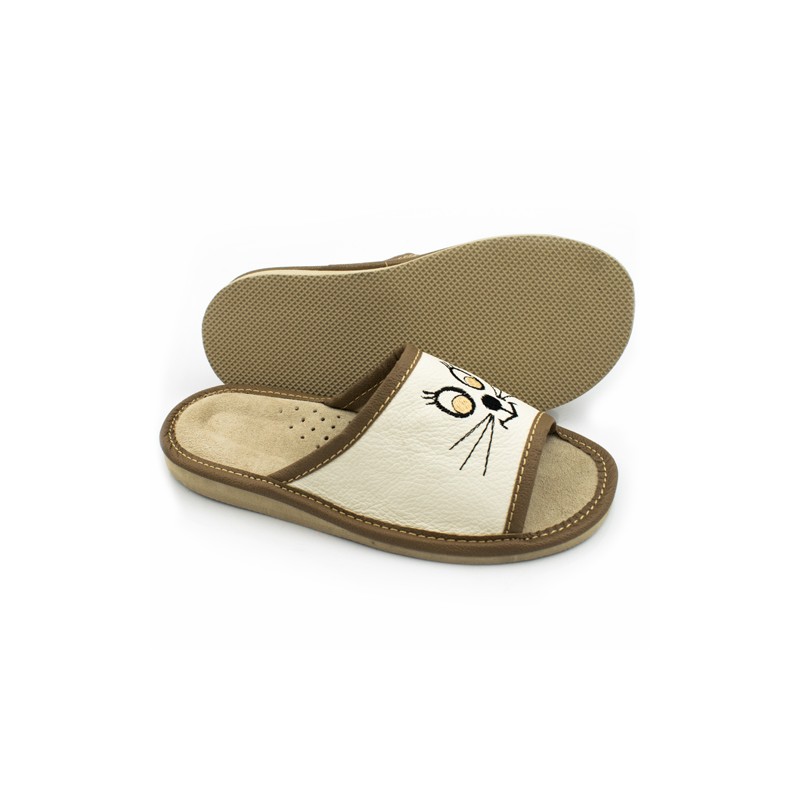 Kapcie dziecięce z buzią kotka, kremowo-brązowe