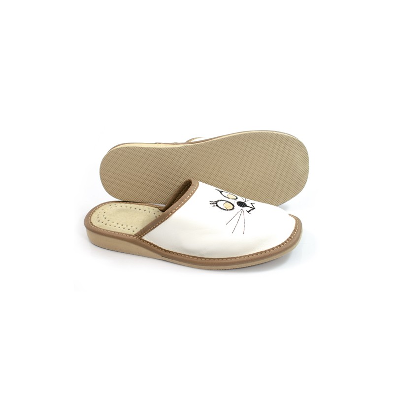Kapcie dziecięce, beżowe z kotkiem